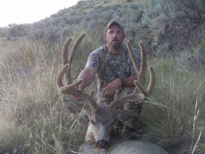 my 2011 velvet archery buck